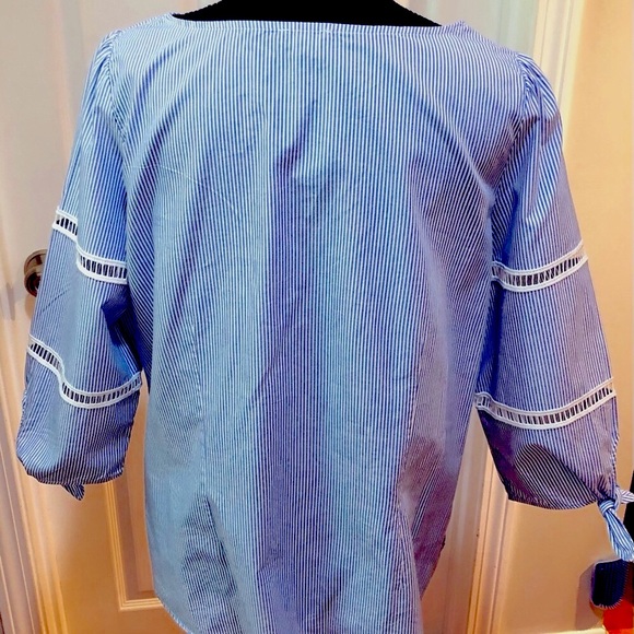 Talbots Blue & White Popover Size LP - Picture 5 of 10